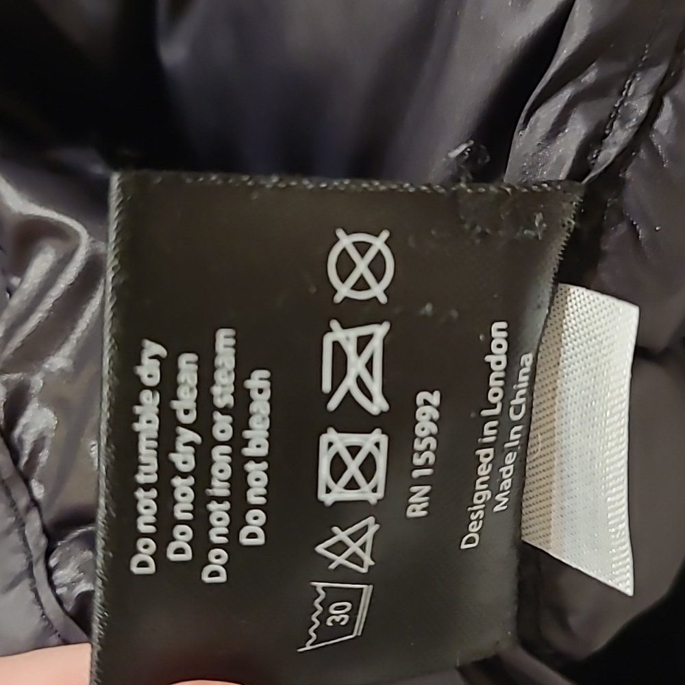 COTES OF LONDON black down puffer crop jacket - Picture 7 of 7